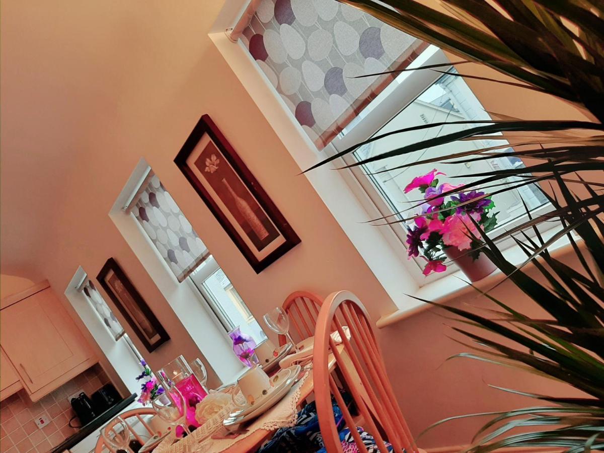 Main Street Apartment Carrick-on-Shannon ภายนอก รูปภาพ